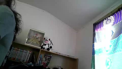 Snapshot of hippiedad333 chatting on February 8, 9:18 pm hippiedad333 online show from February 8, 9:18 pm