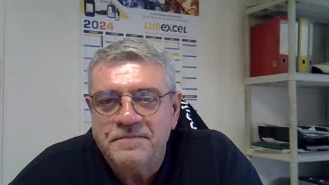 hippo online show from December 5, 1:49 pm