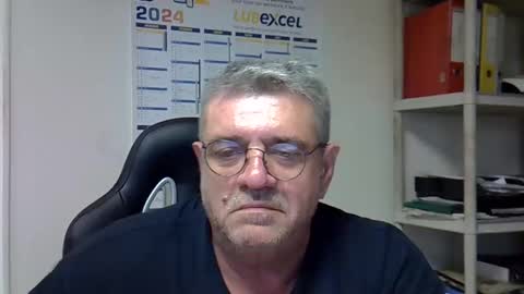 hippo online show from December 6, 12:49 pm