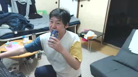 hiro110 online show from April 5, 7:00 pm