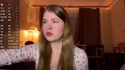 Snapshot of hirokosersen chatting on February 13, 3:41 pm I am Amy ntmu Lets hit 10 Thumbs Up together online show from February 13, 3:41 pm