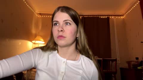 Snapshot of hirokosersen chatting on February 25, 4:22 am I am Amy ntmu Lets hit 10 Thumbs Up together online show from February 25, 4:22 am