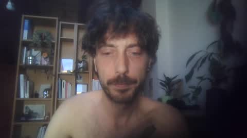 Snapshot of hitmenoww chatting on June 12, 8:24 am hitmenoww online show from June 12, 8:24 am