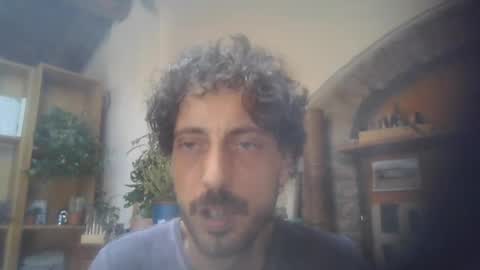 Snapshot of hitmenoww chatting on August 7, 10:17 am hitmenoww online show from August 7, 10:17 am