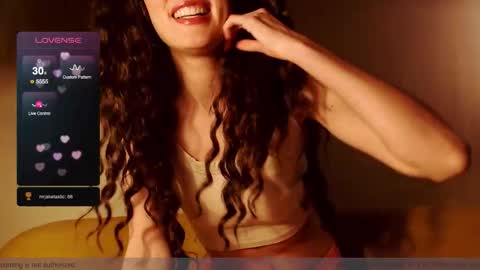  Vivi  online show from March 3, 11:10 pm