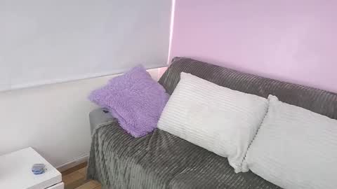 Snapshot of hiyakasudere_ chatting on October 31, 6:20 pm hiyakasudere_ online show from October 31, 6:20 pm