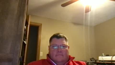 Snapshot of hmmtat chatting on March 5, 10:54 pm hmmtat online show from March 5, 10:54 pm