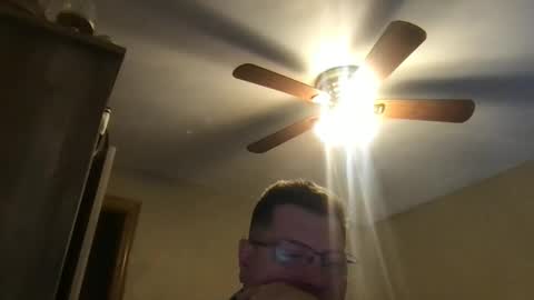 Snapshot of hmmtat chatting on January 8, 9:06 pm hmmtat online show from January 8, 9:06 pm