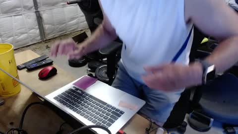 Nick online show from April 14, 12:33 pm