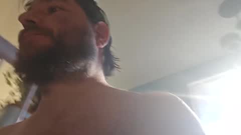 Snapshot of hobbes80 chatting on January 14, 8:59 pm hobbes80 online show from January 14, 8:59 pm