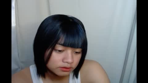 Snapshot of hoelyhanabi chatting on November 16, 4:07 am KIESH online show from November 16, 4:07 am