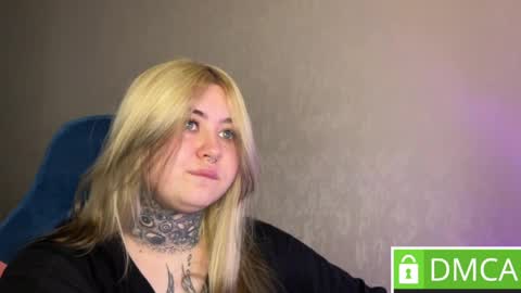 hoffmanite online show from April 18, 9:46 am