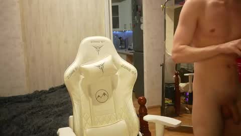 Extaz  Athrey  Howard online show from September 14, 5:45 pm