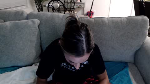 Holi Hurricane online show from January 6, 3:20 am