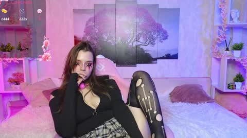 Lux online show from December 5, 11:18 pm