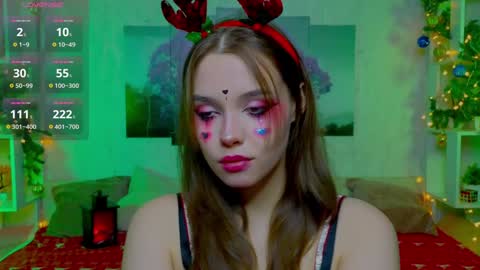 Lux online show from December 24, 5:23 pm