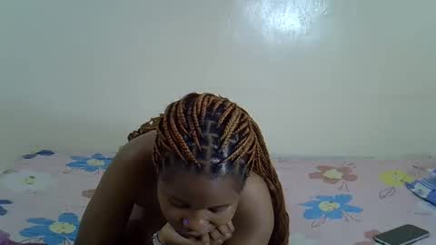 Snapshot of holly_molly11 chatting on October 6, 9:56 pm holly molly11 online show from October 6, 9:56 pm