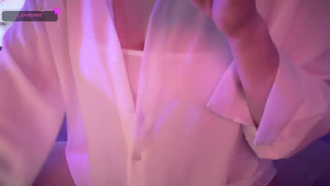 Molly online show from April 12, 3:00 am