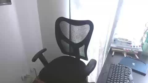 Snapshot of holly_rose69 chatting on September 20, 3:35 pm Holly online show from September 20, 3:35 pm