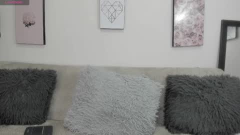 Snapshot of holly_rose69 chatting on October 8, 2:58 pm Holly online show from October 8, 2:58 pm