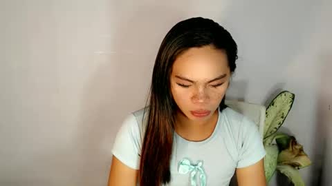 Mika Duhay Velat online show from April 18, 7:01 am