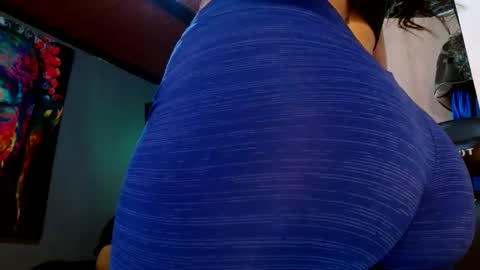 Snapshot of holly_thomsonx69 chatting on February 28, 11:34 pm holly_thomsonx69 online show from February 28, 11:34 pm