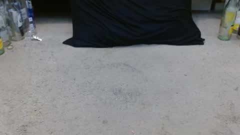 Holly Hawkes online show from February 6, 2:11 am