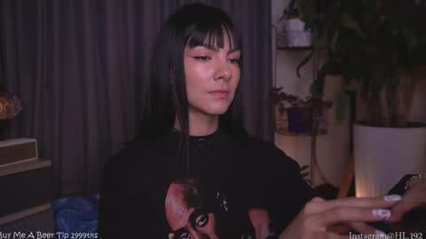 Holly Linder online show from November 15, 2:31 am