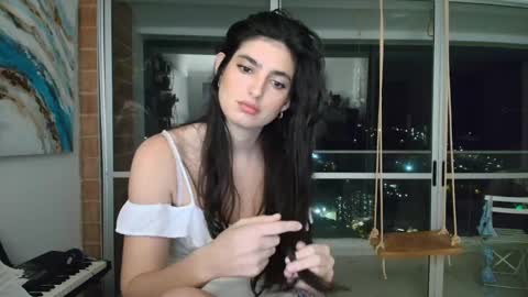 hollyshit_ online show from September 30, 12:48 am