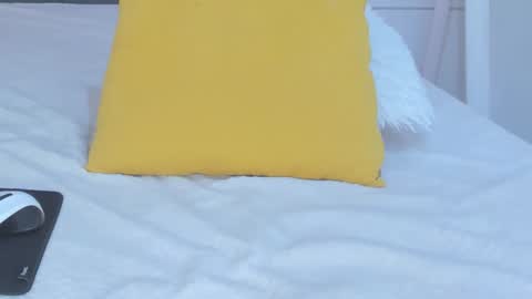 HollyTaillor online show from February 19, 2:24 pm