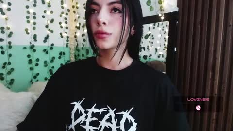 holly online show from January 13, 6:16 pm