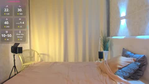 Emma online show from March 20, 1:10 am