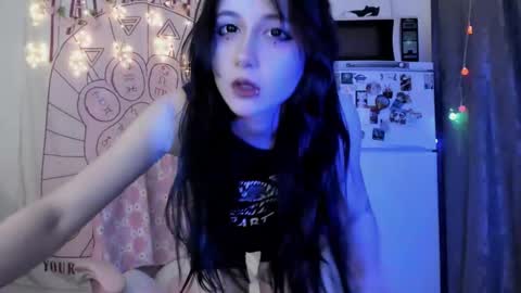 Ho Lee Sheet online show from January 17, 5:16 pm