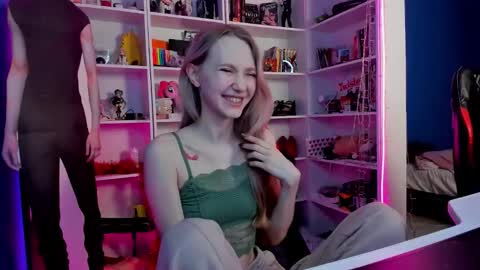 Rumi online show from January 16, 11:03 am