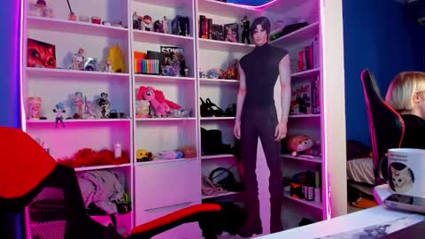 Rumi online show from February 14, 10:45 am