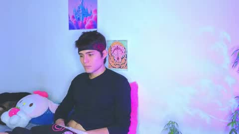      online show from February 20, 2:17 pm