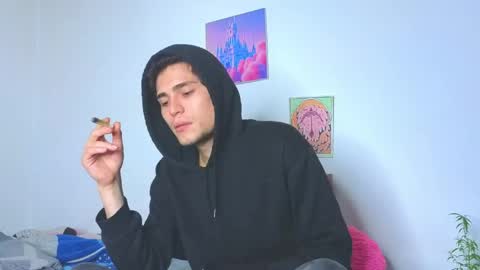      online show from April 18, 1:53 am