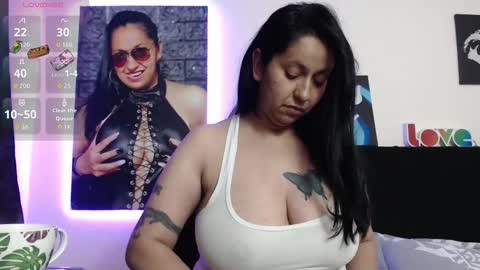 Snapshot of holydeath_1 chatting on November 20, 9:31 am Milena online show from November 20, 9:31 am