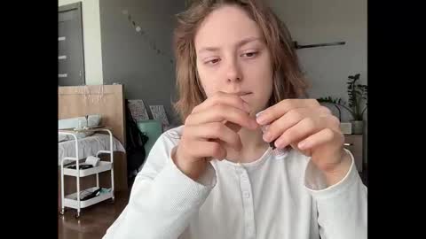 dori not holy get my tg channel with link from description under last photo online show from September 20, 7:20 am