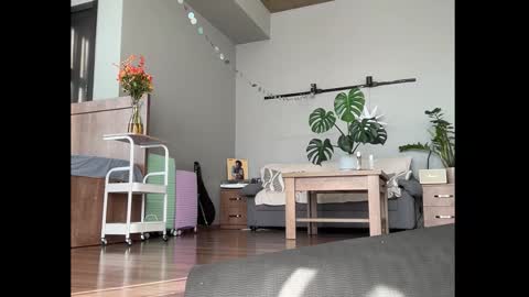 dori not holy get my tg channel with link from description under last photo online show from November 18, 11:36 am