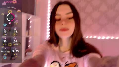 Mia online show from September 15, 3:17 am