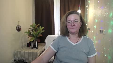 holymilfa online show from January 26, 10:34 am