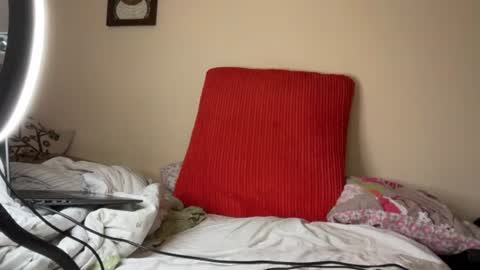 Snapshot of hombresalvatge chatting on June 14, 5:42 am Jaig online show from June 14, 5:42 am