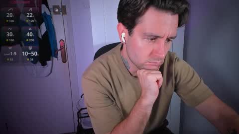 Andrew online show from October 21, 6:03 am