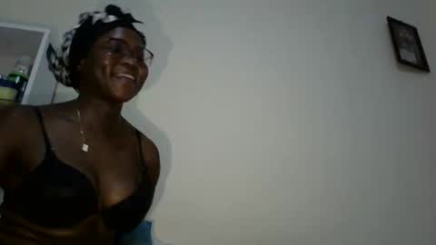 Honevey online show from April 13, 6:13 pm