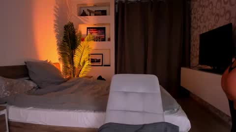 Alexa online show from February 6, 12:04 am