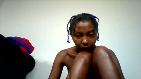 Snapshot of honey_dripx chatting on June 30, 6:03 am Peng online show from June 30, 6:03 am