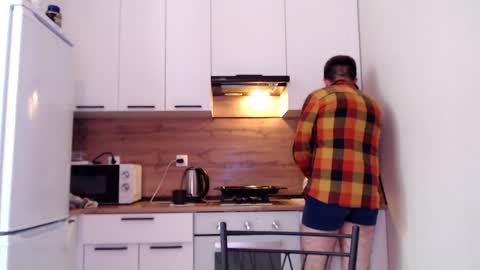 Snapshot of honey_furry chatting on January 28, 5:54 am Wolfy online show from January 28, 5:54 am