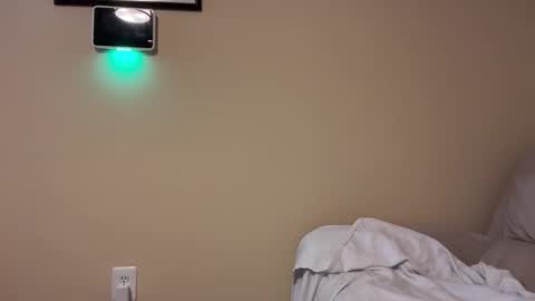 honey_man14 online show from February 24, 3:26 am