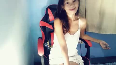 honey_mollyxx online show from March 25, 11:22 pm